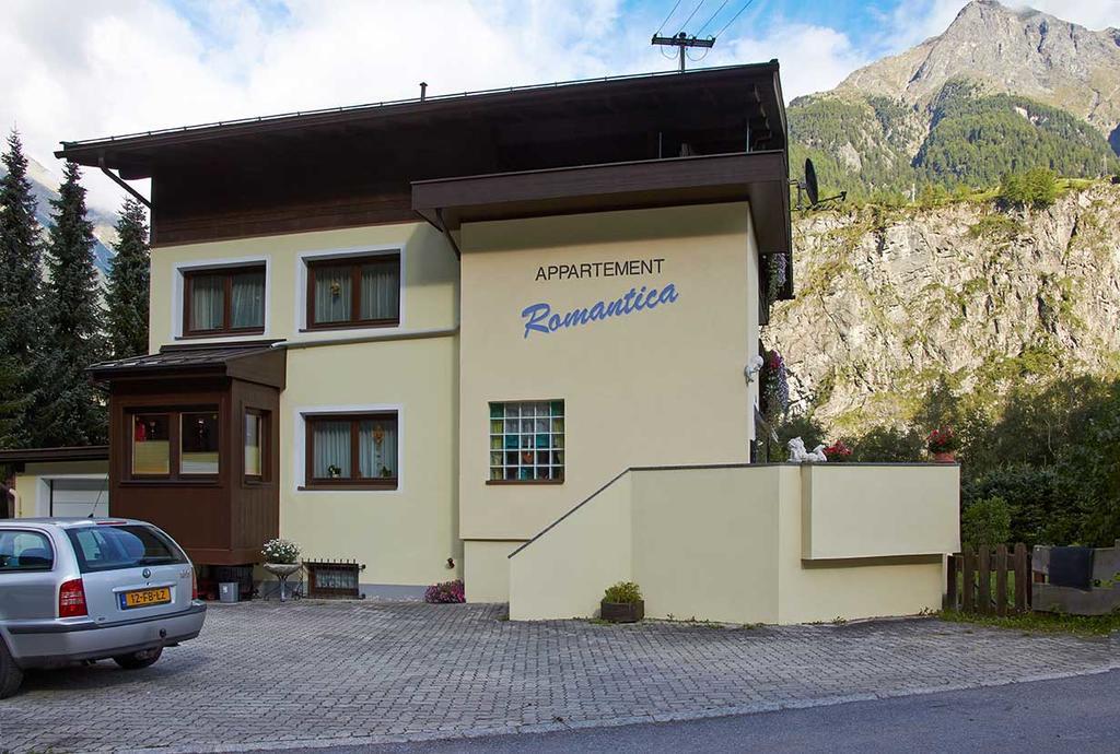 Appartements Romantica Langenfeld Exterior photo